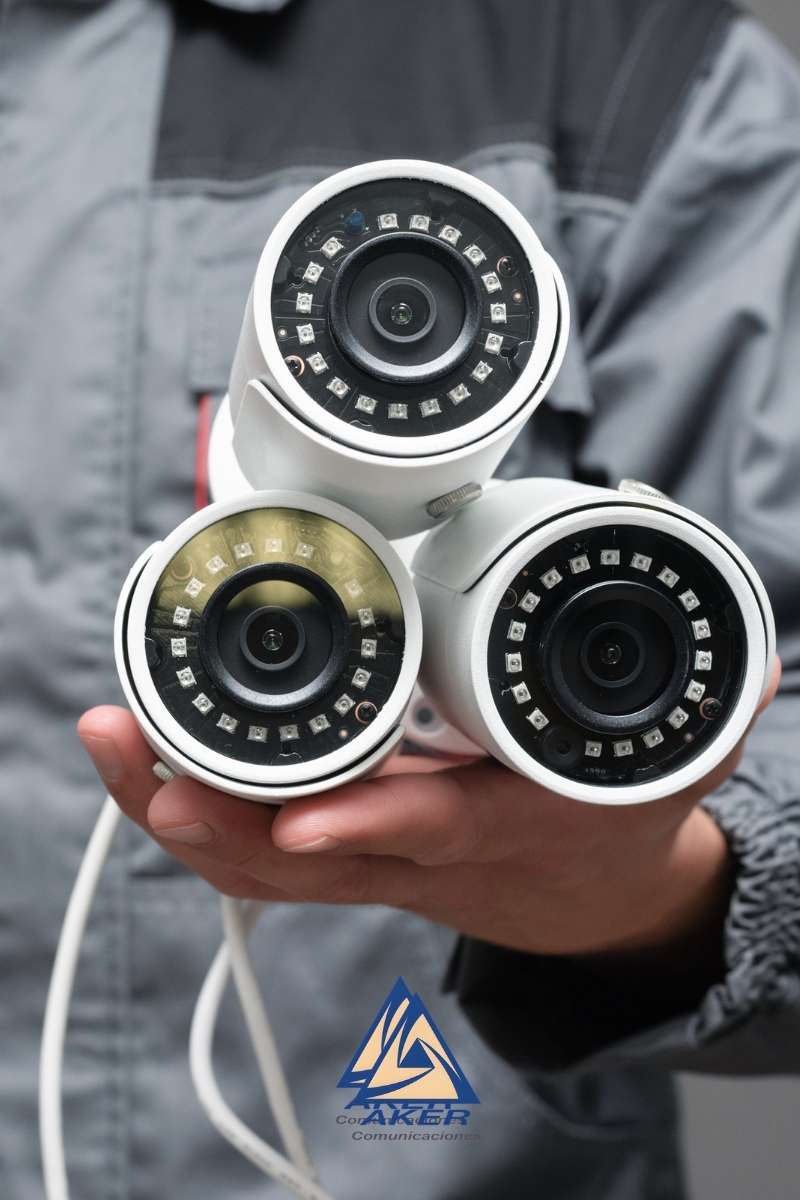 revisión y mantenimiento de cámaras