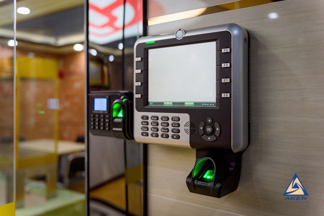sistema de control de acceso biométrico con lector de huella en acceso corporativo