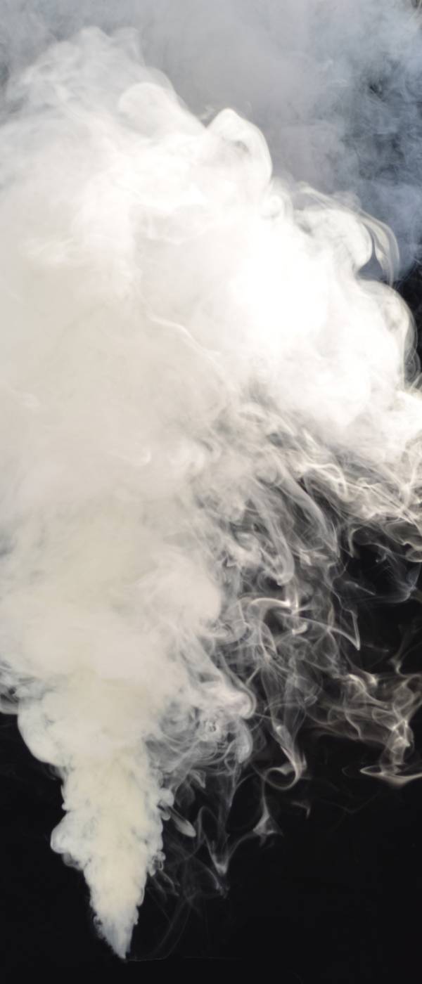 humo en nave industrial